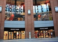 China's Sanpower Group buys House of Fraser for $750 mn